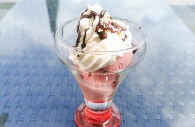 Crème Glacée à la Fraise