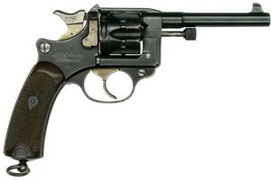 Revolver Modèle 1892 8 mm