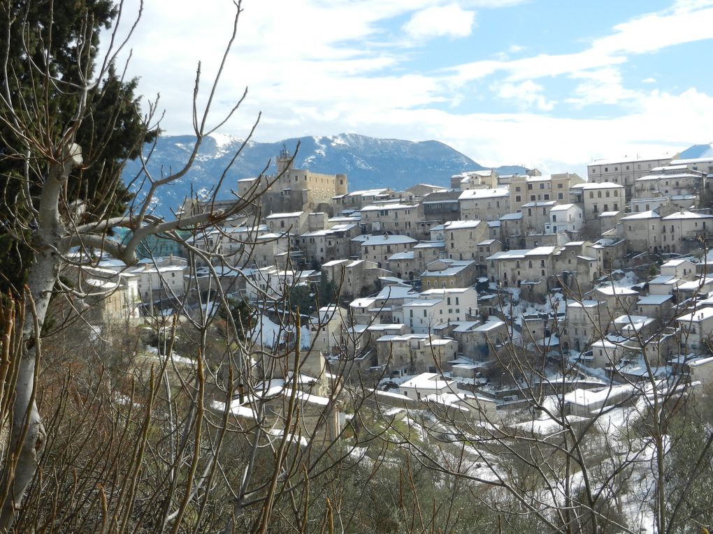 Quelques images de villes près de mon village Ofena