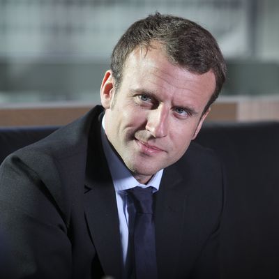 Emmanuel Macron fait peur aux lobbies racistes, homophobes et pro russe
