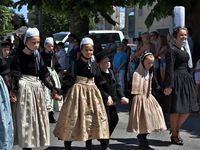 Le bagadig de Plomeur et les enfants de Pont-l'Abbé