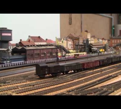 Train miniature HO Chalindrais ligne 2 (nouveau réseau d'André Gay) vidéo 2