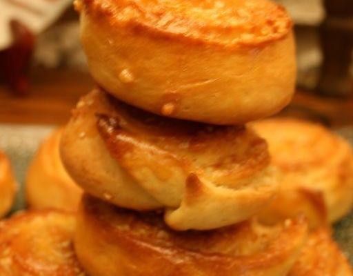 Petites brioches danoises aux amandes