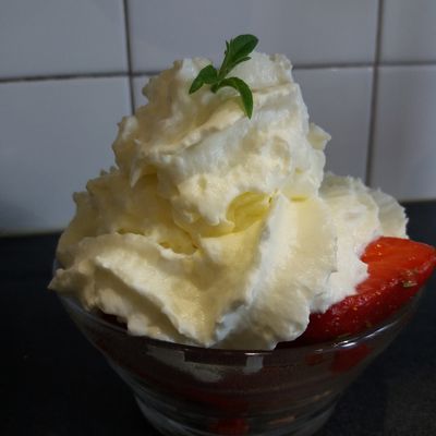 Fraises à la chantilly 