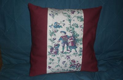 Coussin style ancien