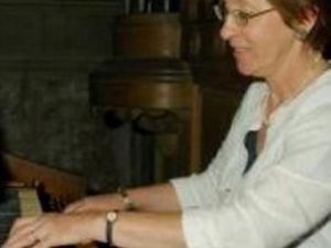marie christine steinmetz, une grande organiste française titulaire depuis 1980 des orgues de sainte marguerite