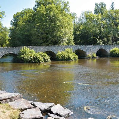 Le Saillant en Corrèze, un beau village traversé par la Vézère