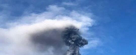 Activité du Fuego, du Karangetang et de l'Etna - Datation de la caldeira de Deception island.