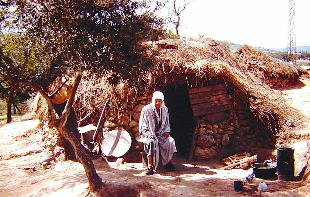 L'habitat algérien des années 1960. (Ph; R/ Schaeffer)