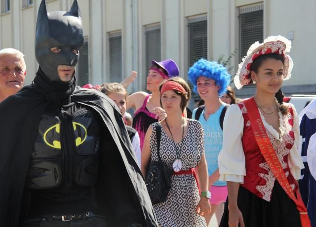 PHOTOS DEFILE HUMORISTIQUE 07 juin 2014