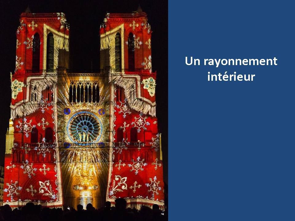 La France - Notre Dame de Paris.....