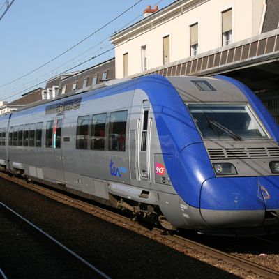 Les éléments automoteurs électriques de la SNCF : les Z 21500