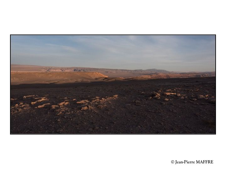 La vallée de la mort est une vallée montagneuse et sableuse à quelques kilomètres de la ville de San Pedro de Atacama.