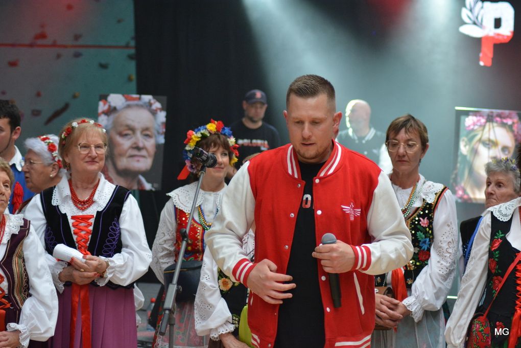 CONDE-sur-l’ESCAUT : une grande et belle fête polonaise