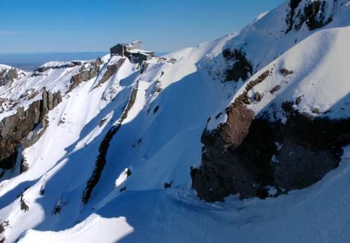 Val d'Enfer, Massif du Sancy
Redondance
Couloir de l'Arete du Dinosaure
CAF Creuse
28 fevrier 2009