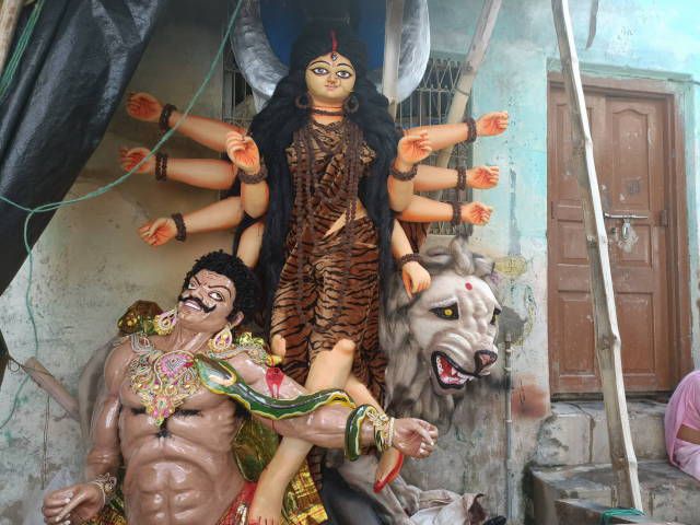 Diaporama des travaux réalisés par Vivek pour la Durga puja