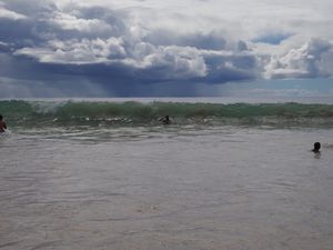 La plage d'Anakena.