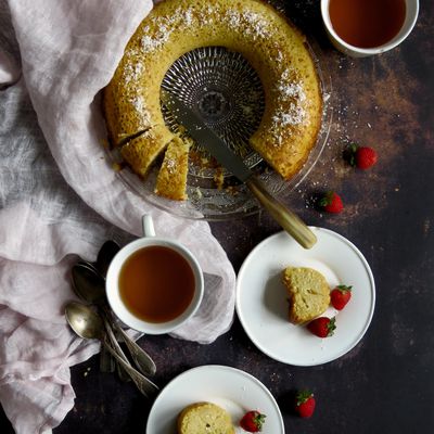 Gâteau au yaourt coco-citron vert