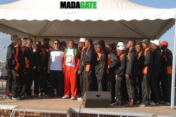 le Président Andry Rajoelina, a procédé à la pose de la première pierre du futur Temple de Rugby. Photos: Harilala Randrianarison