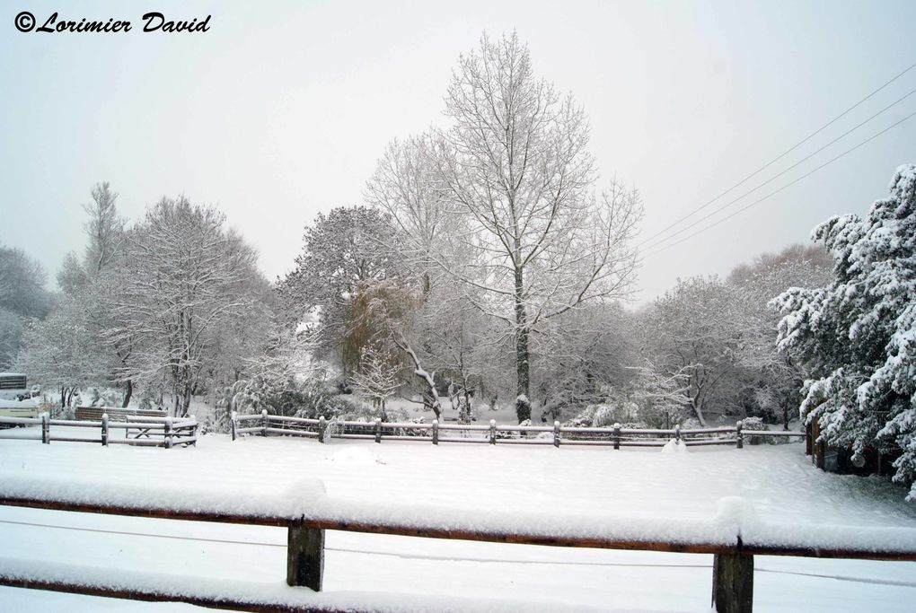 Album - neige-saint-pierre-eglise-2-decembre