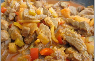 PORC A L'ANANAS SAUCE AIGRE–DOUCE