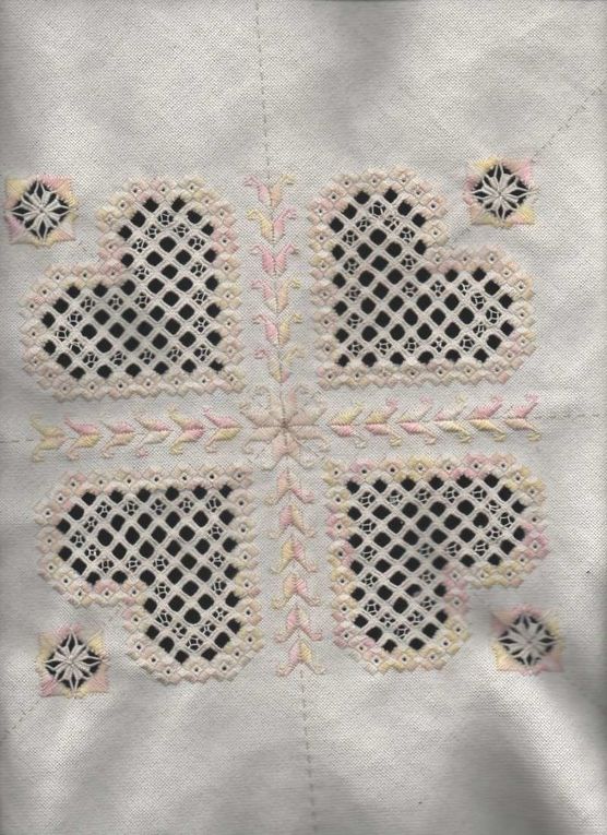 Album - coussin aux coeurs etape-3