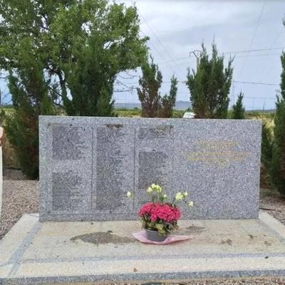 Reportage France : Cimetière harki de Rivesaltes: plainte contre X pour recel de cadavres