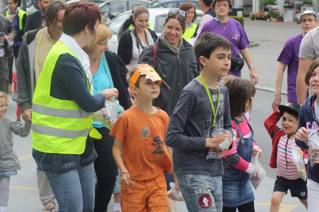 70 photos environ de la Fête du Tillay 2013, qui a réussi haut la main à laver l'affront fait par la météo au carnaval de printemps !