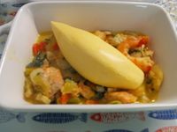 cassolettes de quenelles fraîches aux petits légumes