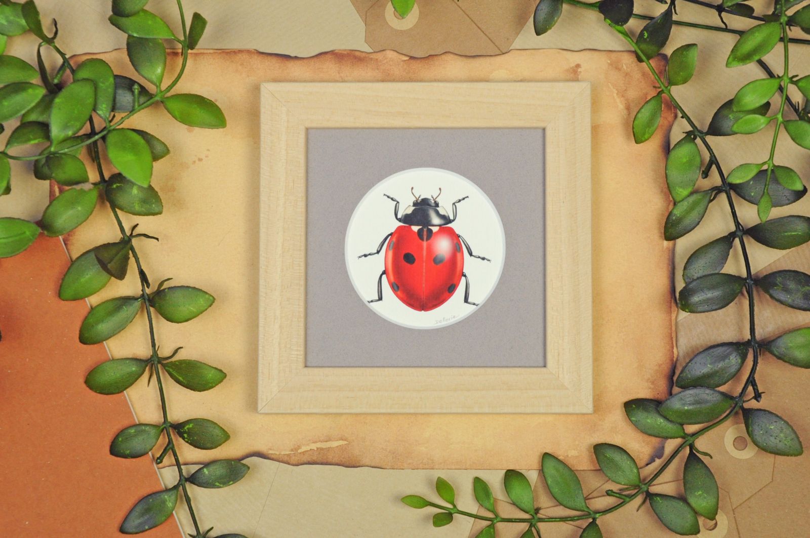Nouveautés dans ma boutique : reproductions encadrées (coccinelles et collète) !