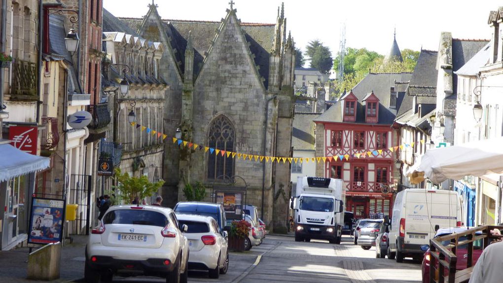 Josselin, Promenade dans les rues de la ville et superbes vues du haut du clocher !