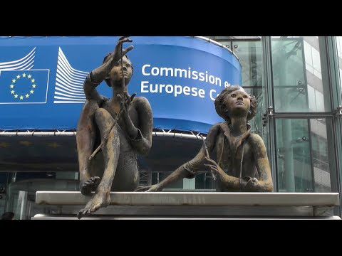 François Asselineau visite pour vous la Commission européenne – Bruxelles mai 2013