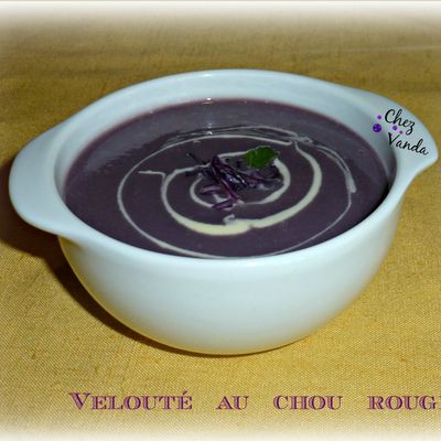 Velouté au chou rouge