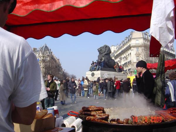 Les manifestations font partie du paysage parisien