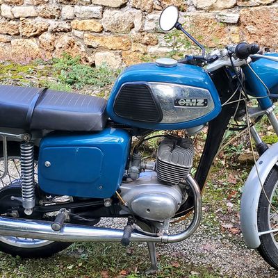 Bruno B. vend sa MZ 125 TS