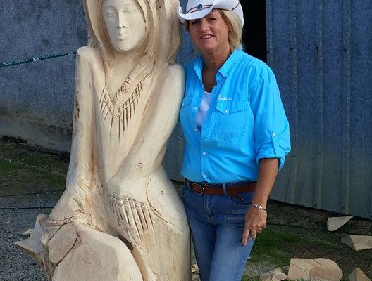 Sculpture réaliser au Festival country à Contigné (France)