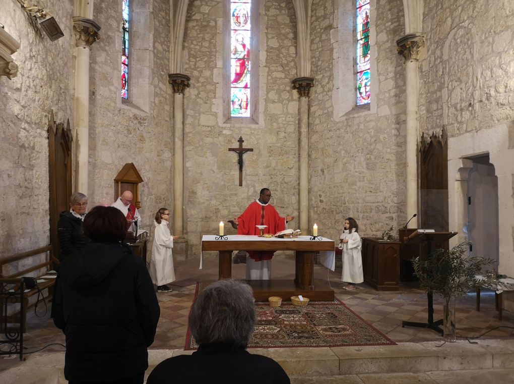 CÉLÉBRATION DES RAMEAUX DANS LA PAROISSE