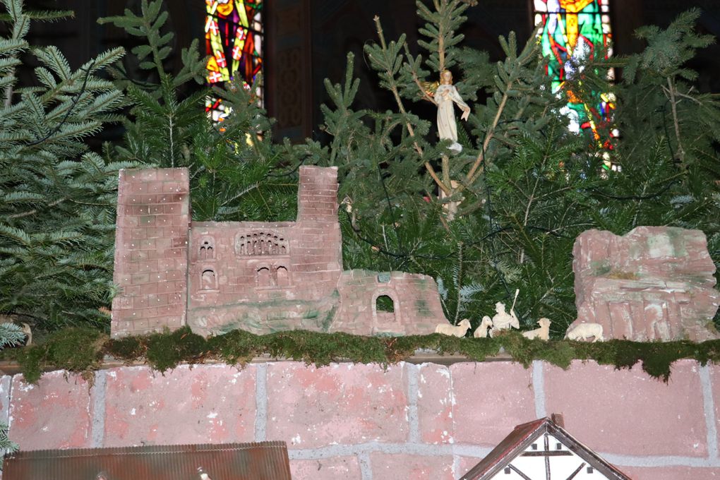 Sentier des Crèches et marché de Noël de Niederbronn les bains