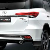 Harga Toyota Fortuner, Review Fitur dan Spesifikasi Lengkap Terbaru