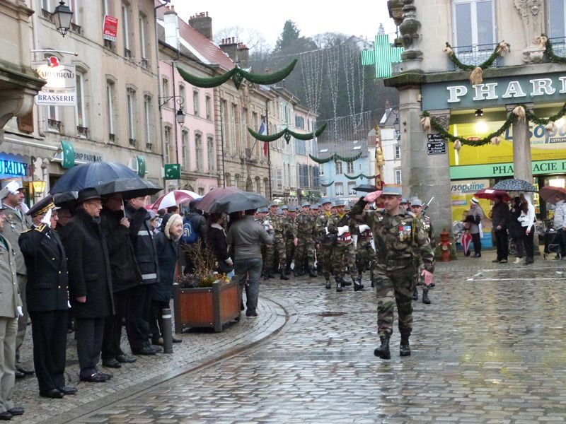 Annonce à la ville de la projection du régiment