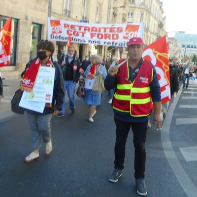 200 vieux sur le pavé bordelais.