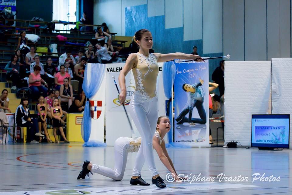 Merci stéphane Vrastor photos duo N3 twirling Loreleï Victoria 2015