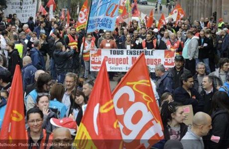 Mulhouse : 2.000 manifestants dans le centre-ville