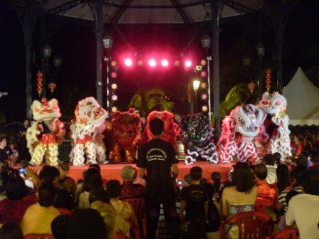 Ici on fête le nouvel an chinois et on le fête bien...