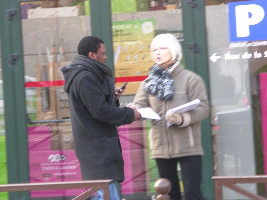 Rencontre avec les Mantais dans le cadre de la préparation de notre rassemblement du 6 avril