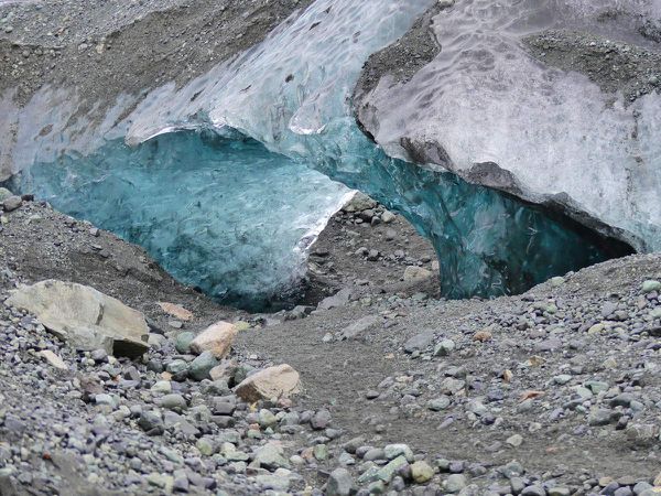 Vous reprendrez un peu de glace avec votre cendre ?