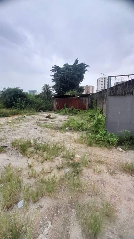 TERRAIN A VENDRE ABIDJAN ZONE 4