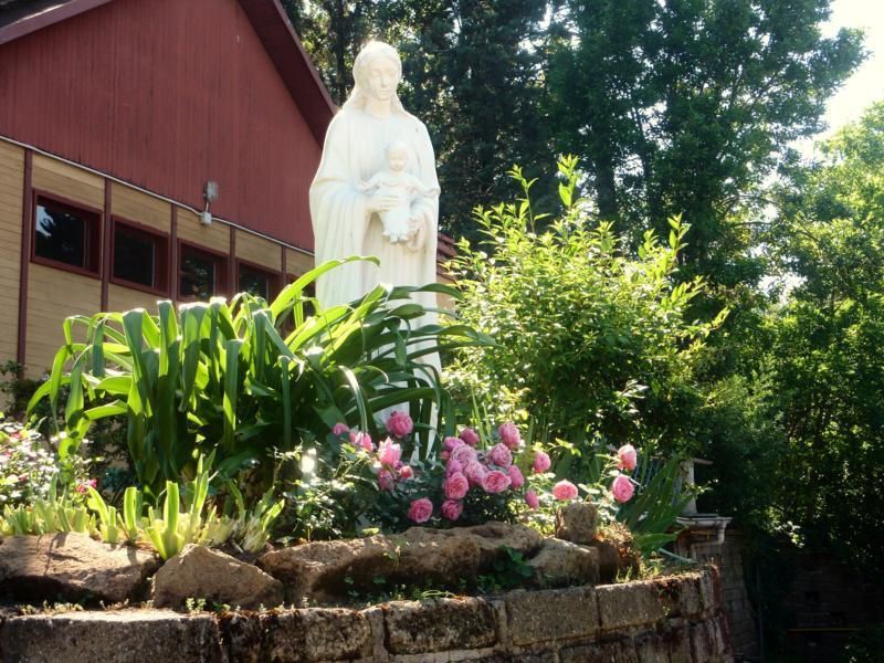 Ce Pèlerinage à Rome a été un moment de prière durand l'année sacerdotale. Il nous a permis de vivre autrement qu'au séminaire, ensemble. Il a été un moment de découverte pour les uns et de redécouverte pour les autres.
Sebastien Séminar