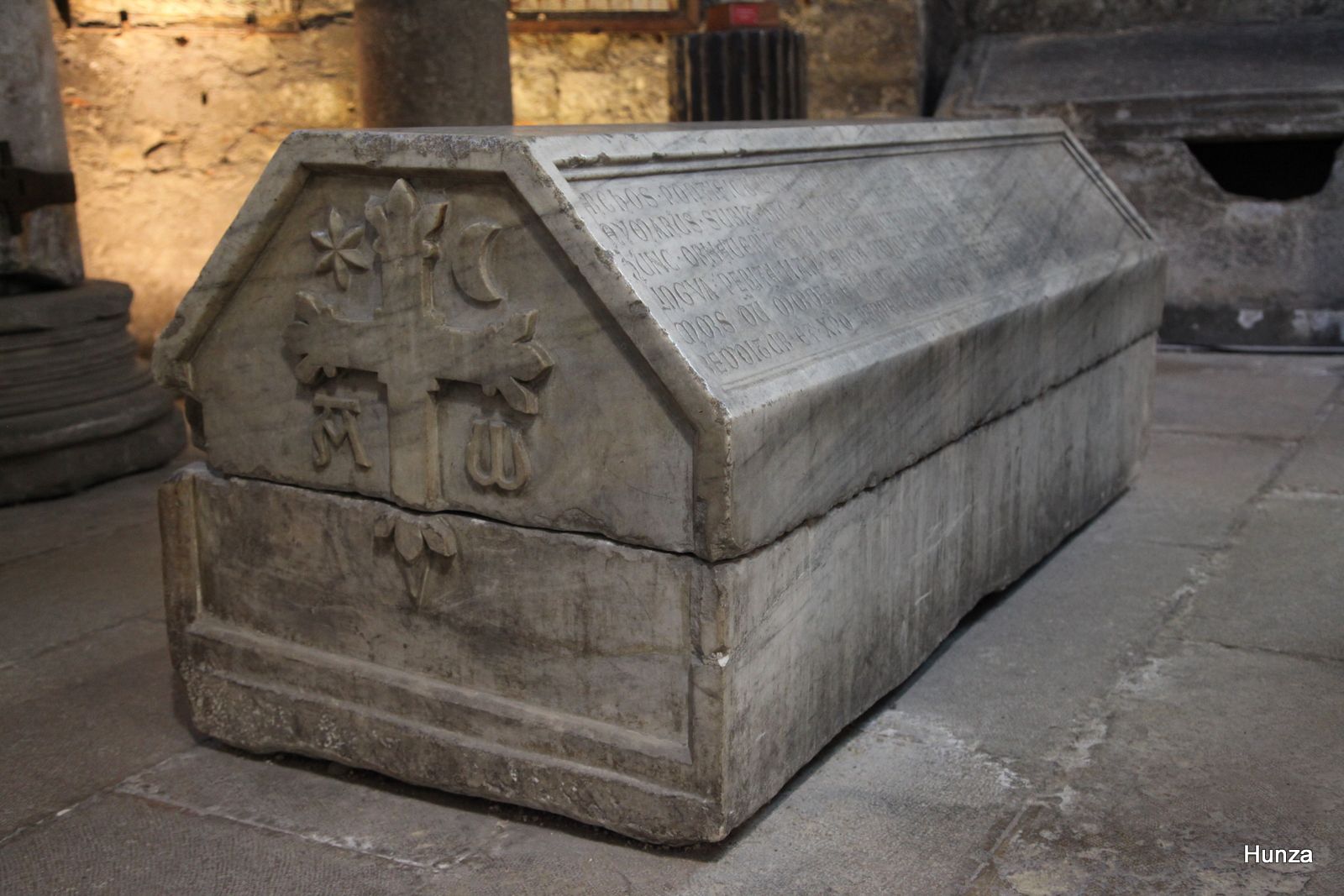 Musée lapidaire de Vienne, sarcophage d'Aymar de Bernin