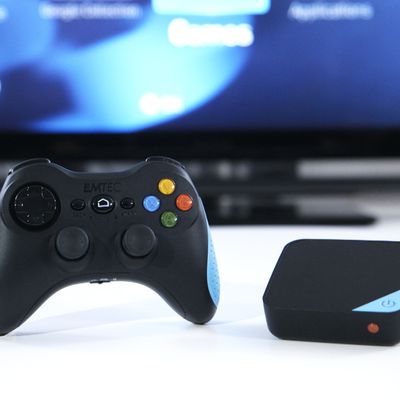 TEST de la Console GEM BOX d'EMTEC: du streaming gaming et du multimedia grâce à une toute petite boite